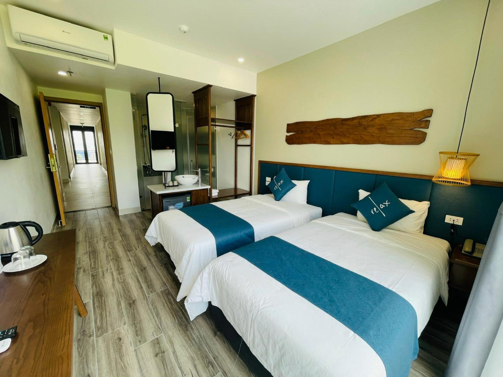 The Light Hotel Ha Long Exterior foto
